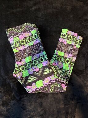 LuLaRoe Halloween Black Leggings with Neon Green & Purple Pumpkin Pattern